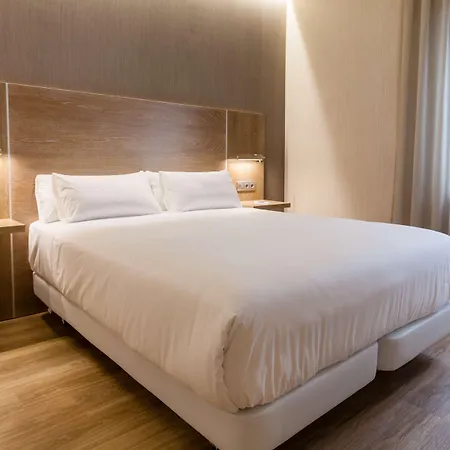 فندق Nh Principado 4*