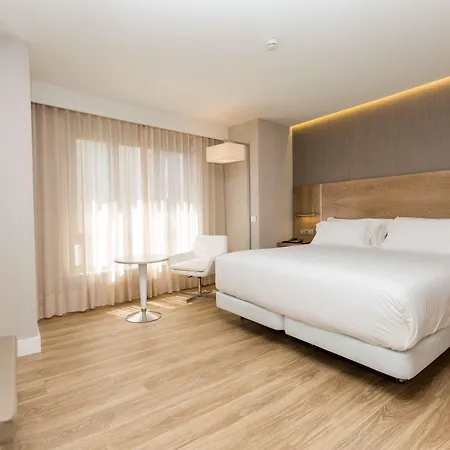 Nh Principado Hotel 4*