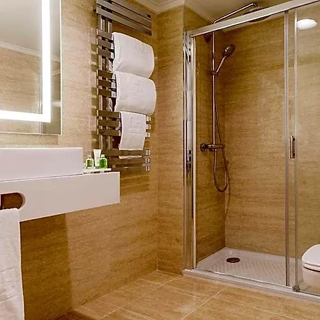 Hotell Nh Principado 4*