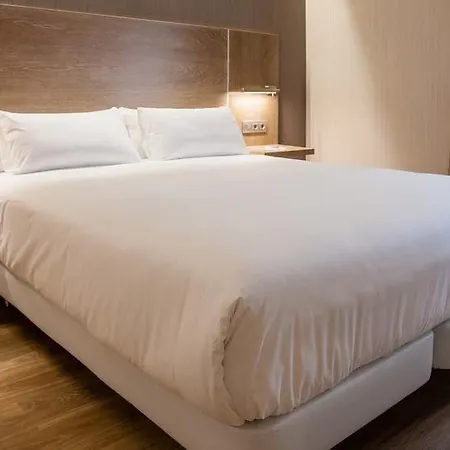 فندق Nh Principado 4*