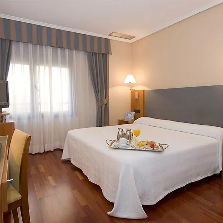 Nh Principado Hotell