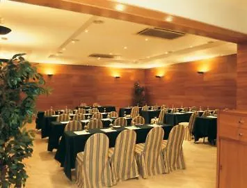 Nh Principado Ов'єдо