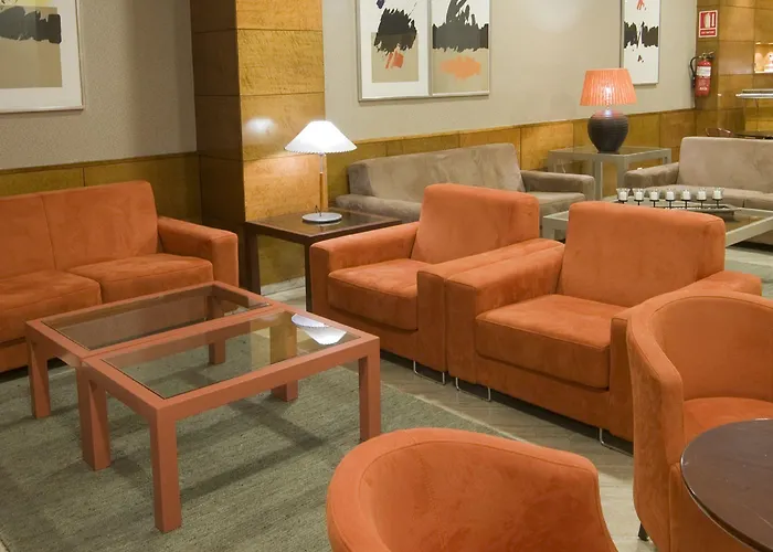 Готель Nh Principado Ов'єдо