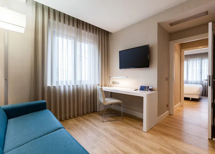 Готель Nh Principado Ов'єдо