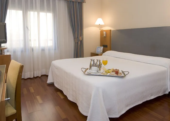 Nh Principado Готель 4*