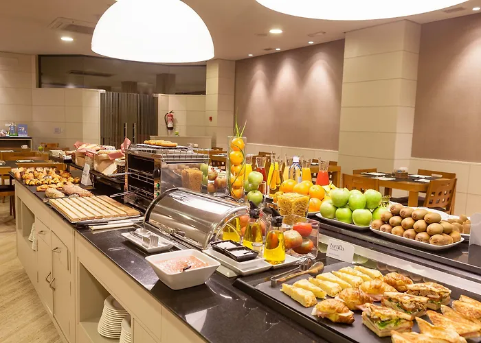 Готель Nh Principado Ов'єдо