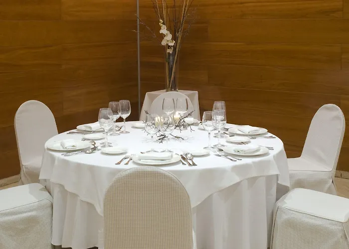 Готель Nh Principado