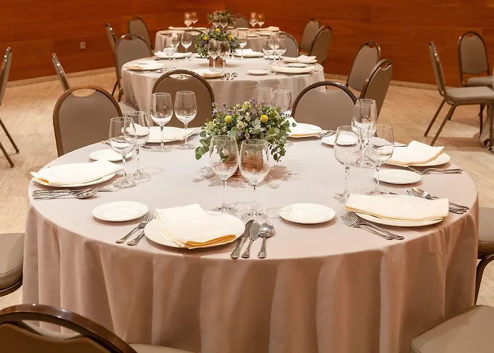 Nh Principado Готель 4*