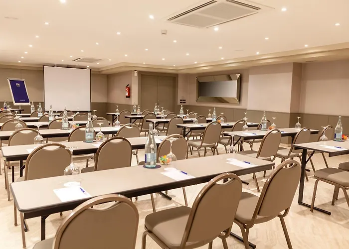 Nh Principado Готель Ов'єдо