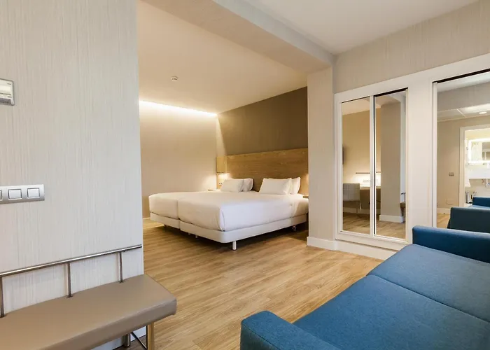 Nh Principado Ов'єдо