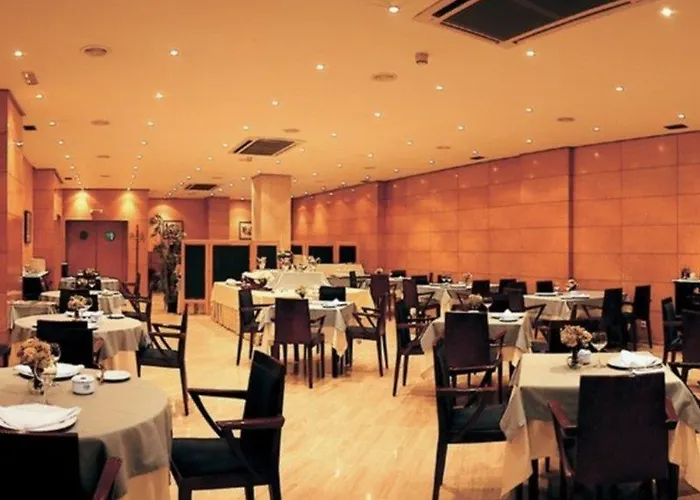 Nh Principado Готель Ов'єдо