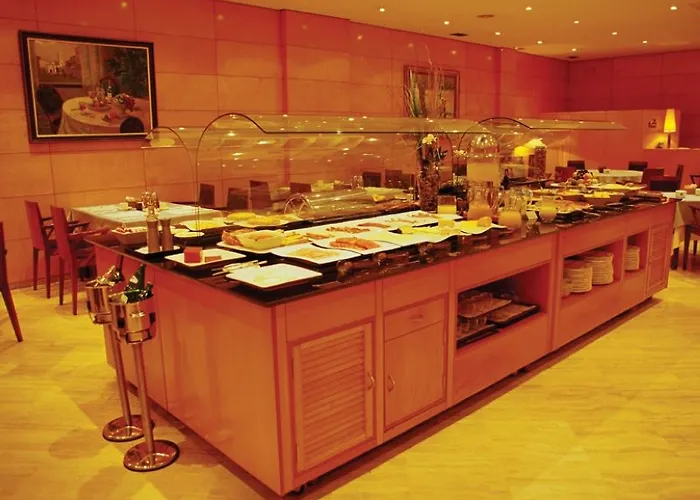 Nh Principado Ов'єдо