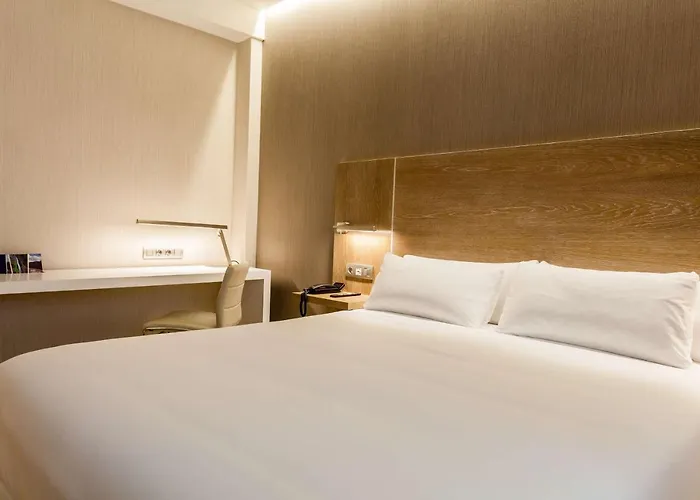 Nh Principado Готель 4*